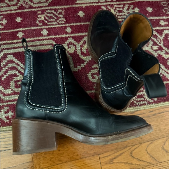 Chloe Black and Brown Ankle Boots - Picture 1 of 3